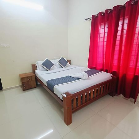 West Darshan Apartments And Villas Thiruvananthapuram Eksteriør bilde